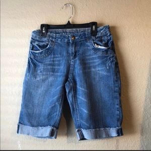 Arizona Denim Blue Jean Capri Shorts Girls Size 16 Regular